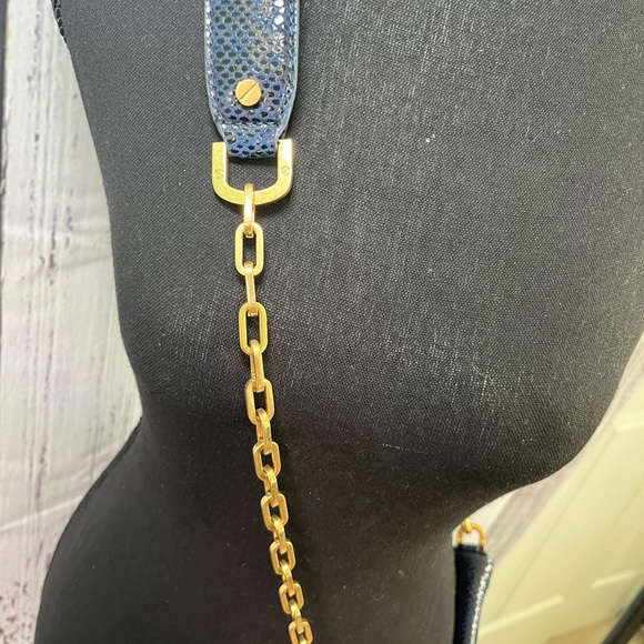 Tory Burch Crossbody - Picture 7 of 15
